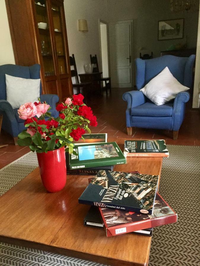Casa Lunia Guesthouse Mestre Luaran gambar