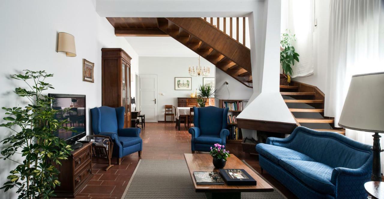 Casa Lunia Guesthouse Mestre Luaran gambar